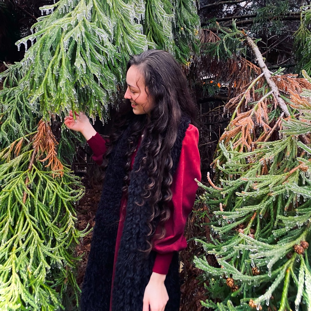 Meet your Posher, Michaela